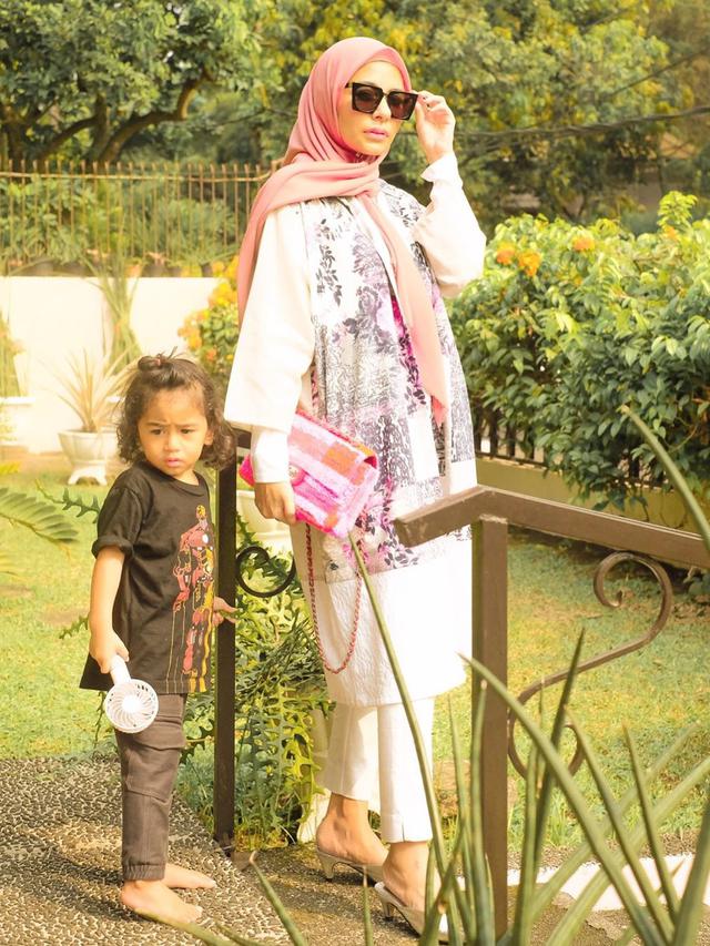 [Fimela] Meisya Siregar