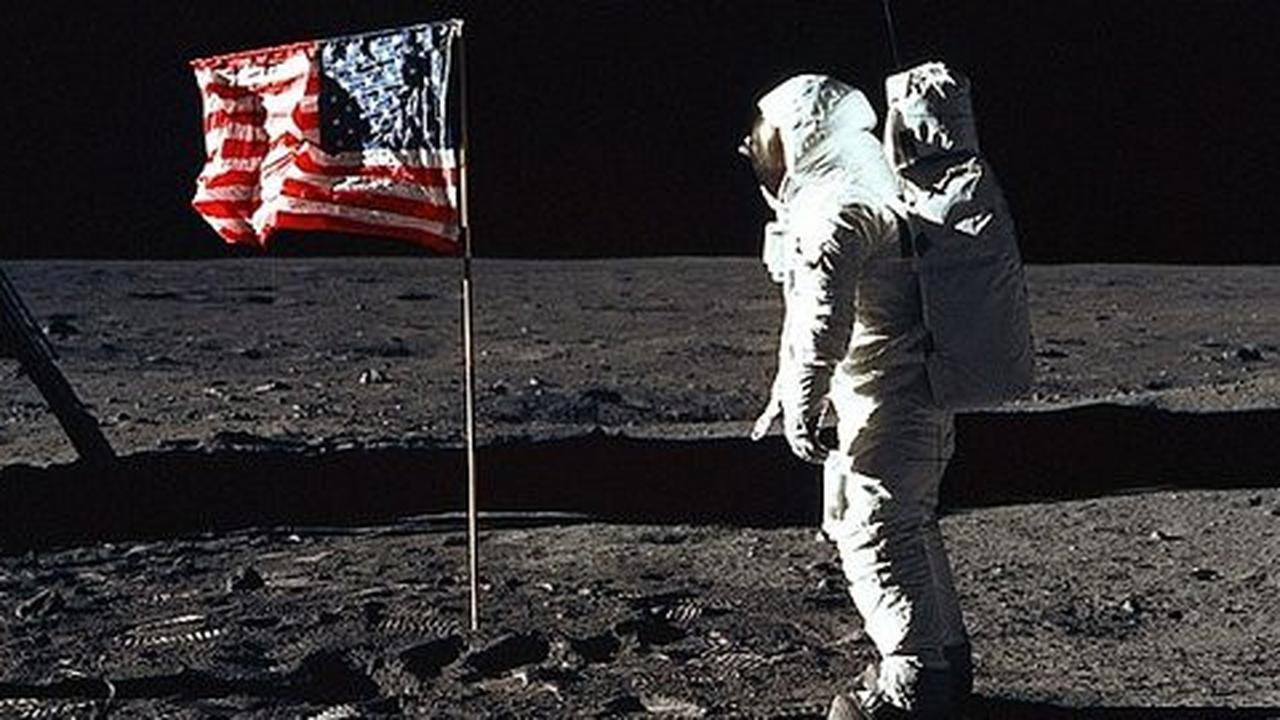 Rusia sebut Amerika tidak pernah mendarat di Bulan