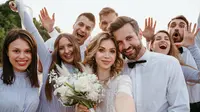 135 The Newlywed Game Questions: How Well You Know Your Partner