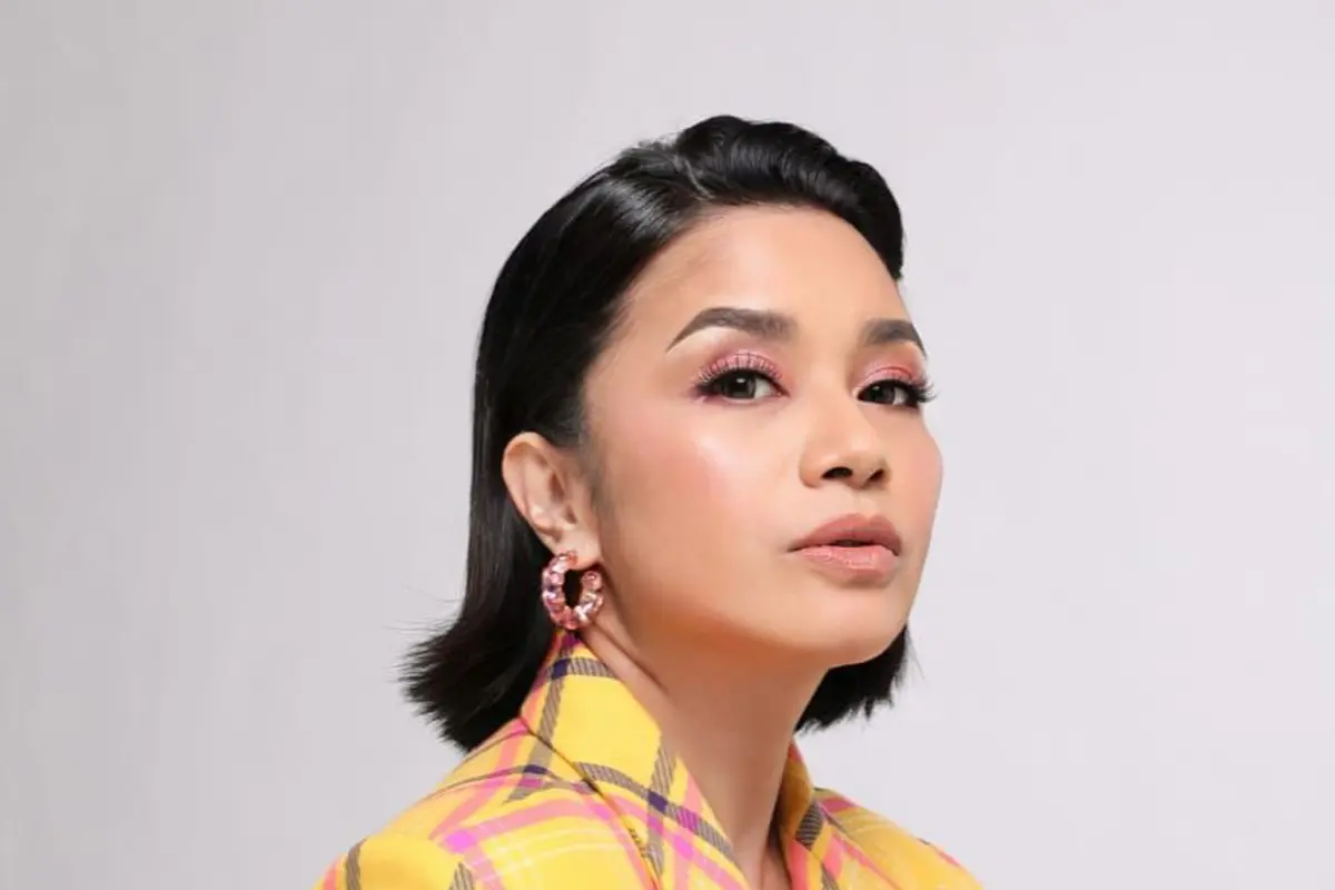 Ruth Sahanaya