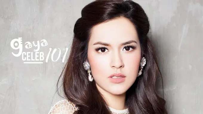 [Bintang] Gaya Seleb 101: Dari Ratusan Ribu Sampai Jutaan Rupiah, Anting Raisa Ini Super Stunning