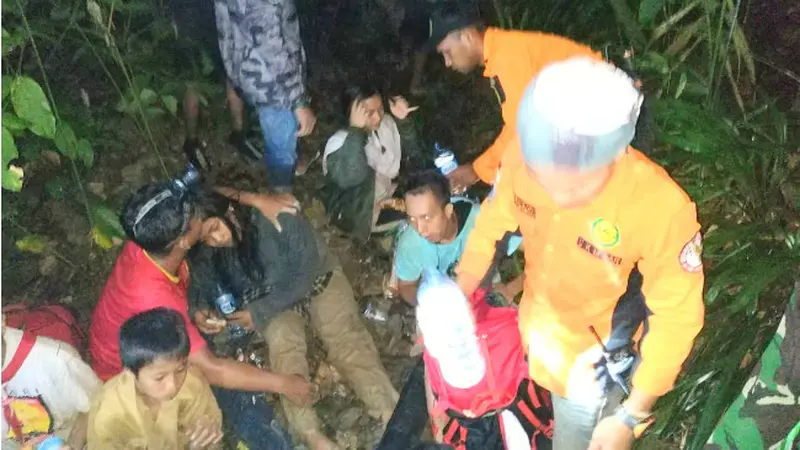 Sempat Hilang 12 Jam dalam Hutan, Pelajar Kolaka Dipatuk Ular