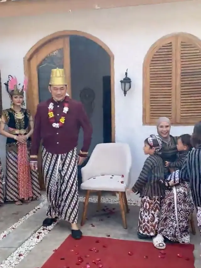 Hanung Bramantyo.