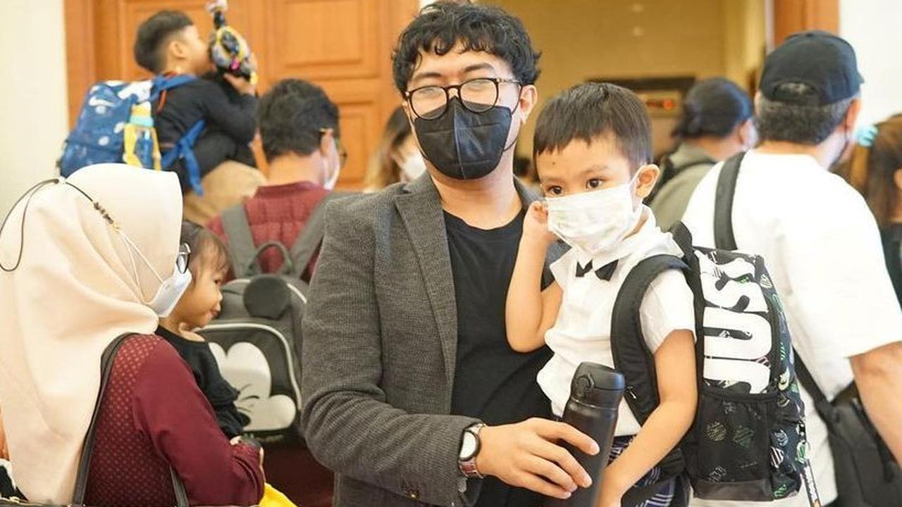 Berikutnya, pada Pasal 338 KUHP ancaman pidana maksimal 15 tahun, sedangkan pada Pasal 340 KUHP ancaman pidana maksimal 20 tahun.<br>