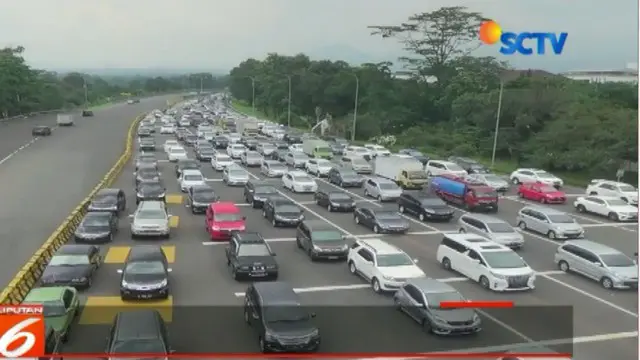 Kepadatan di Pintu Tol Bogor diprediksi terjadi hingga besok seiring berakhirnya libur akhir pekan.