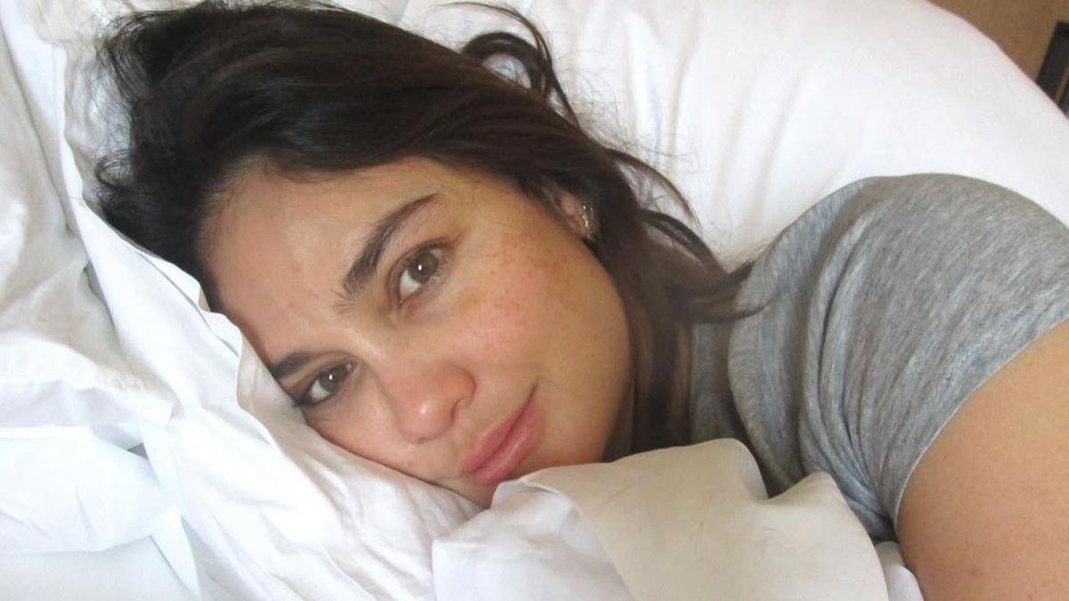 Aura Bahagia Jelang Pernikahan, Luna Maya Bagikan Potret Bareface yang Banjir Pujian Berkat Wajah Fresh dan Dewy