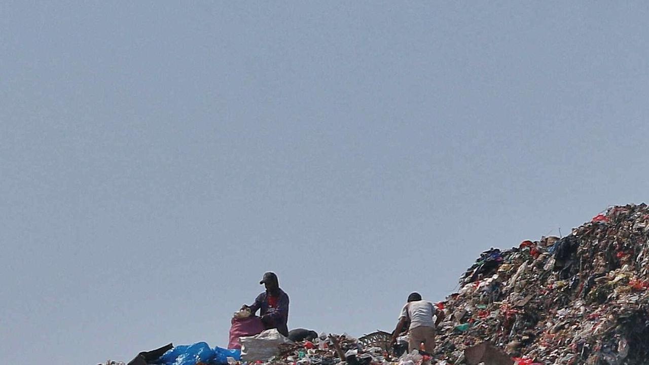 Semantara Indonesia, di tingkat dunia, kerap disorot sebagai salah satu negara dengan penanganan<br>sampah yang buruk.