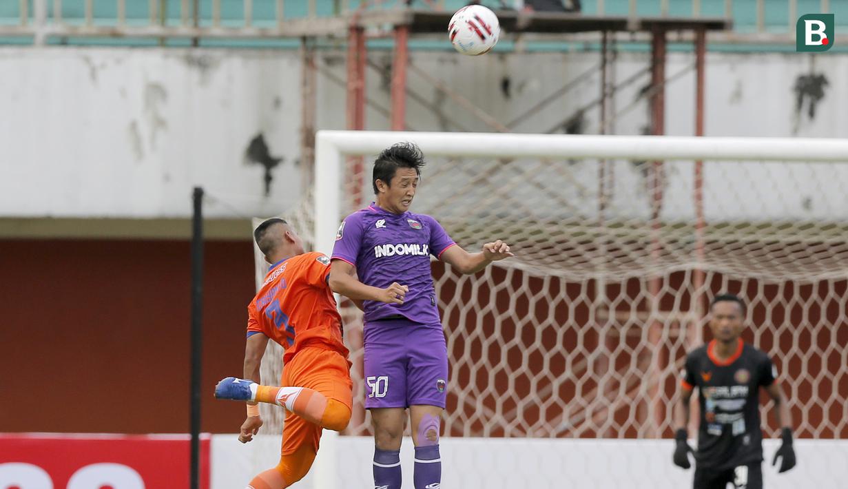 Skor 3-1 tidak berubah hingga wasit meniup peluit panjang, sehingga Persiraja keluar sebagai pemenang dari laga ini. (Bola.com/Arief Bagus)