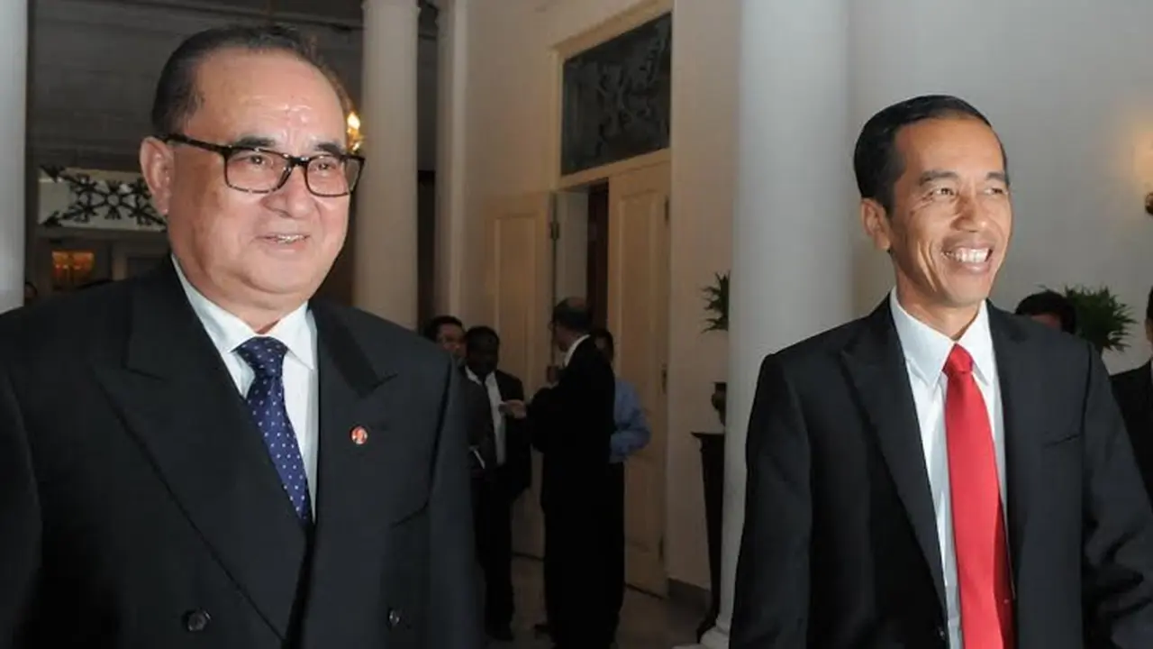 Jokowi - Ri Su-Yong-