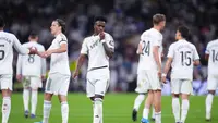 Vinicius Junior merayakan golnya ke gawang Deportivo Alaves, Rabu (22/4/2026) (AP Photo/Manu Fernandez)