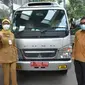 KTB donasikan empat unit Mitsubishi Fuso Espasio ke Pemprov DKI Jakarta. (KTB)