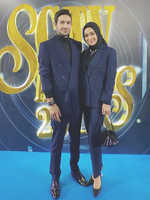 7 Potret Mesra Aryani Fitriana dan Donny Michael, Adu Akting Bareng di Istri Kedua