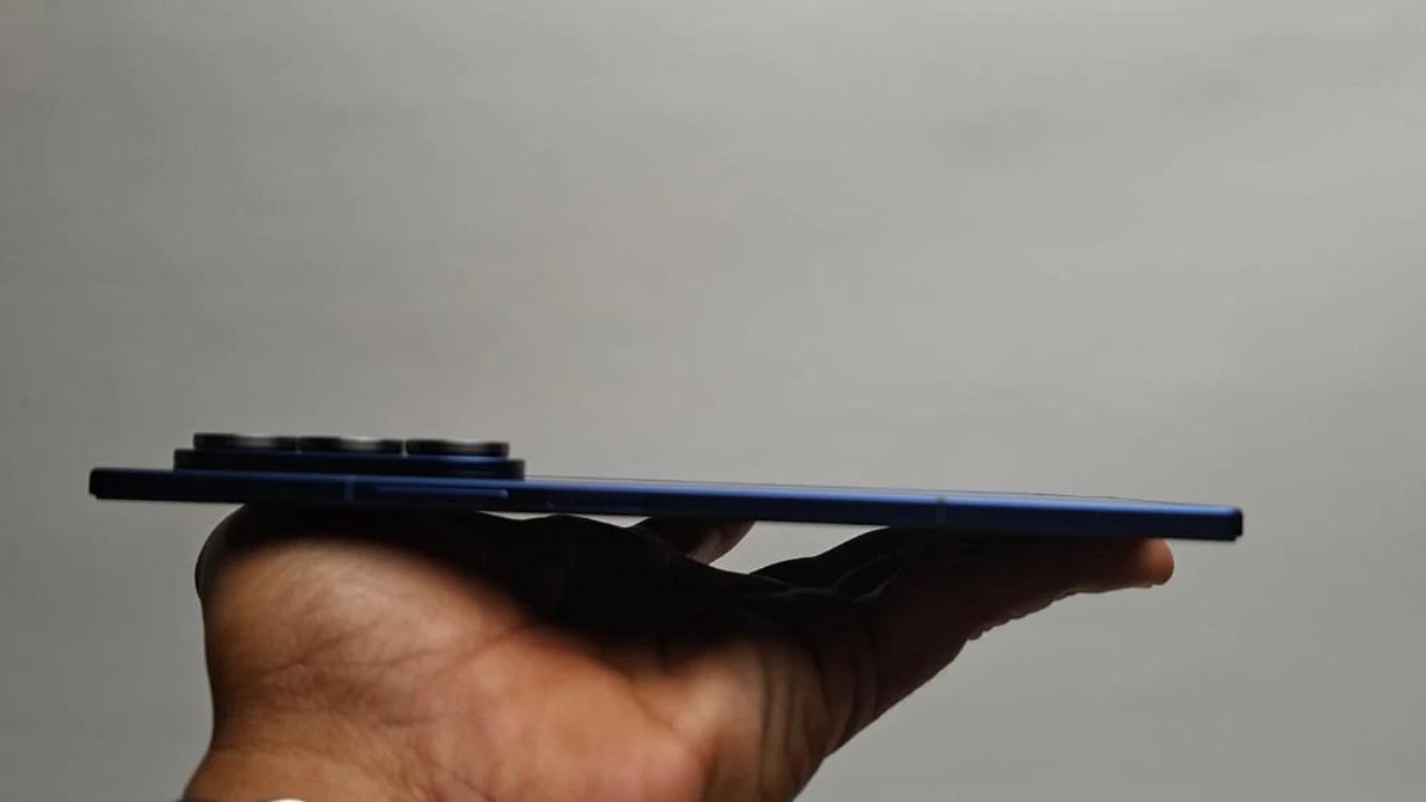 HP Lipat Memang Bikin Kagum, Tapi Apakah Layak Dibeli Sekarang?