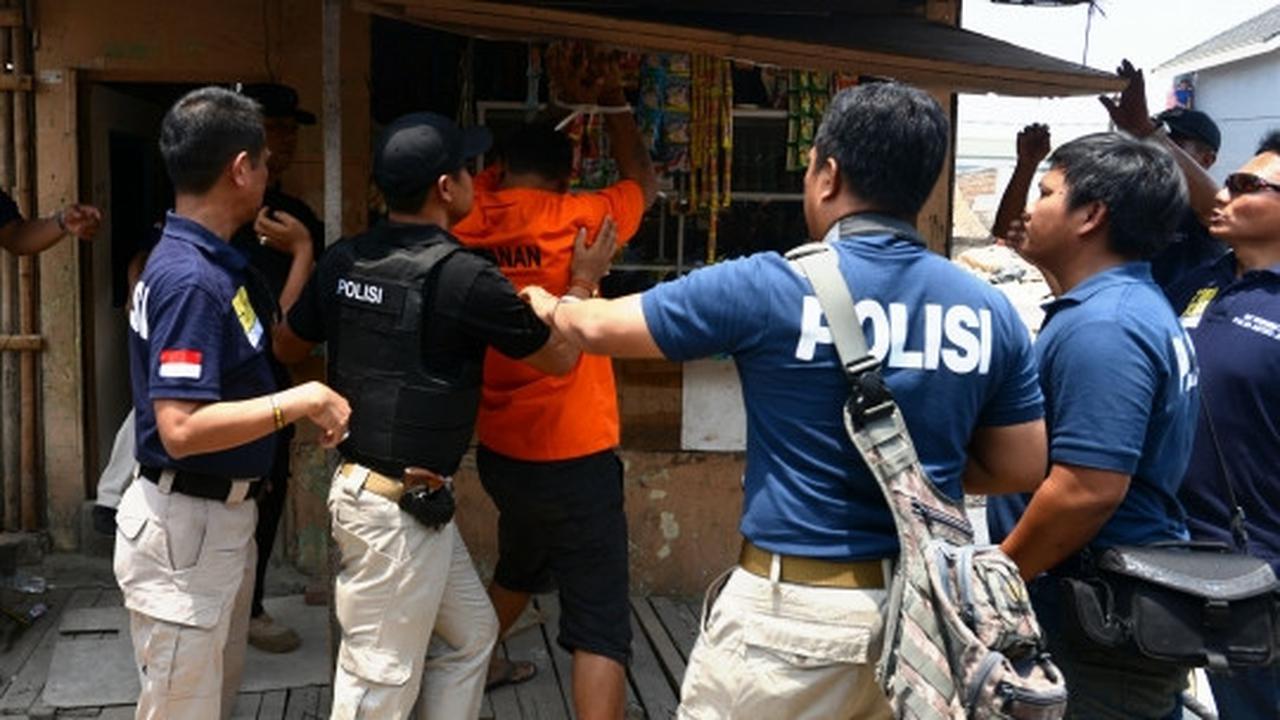 Begini cara Agus bunuh dan cabuli Neng di bedengnya