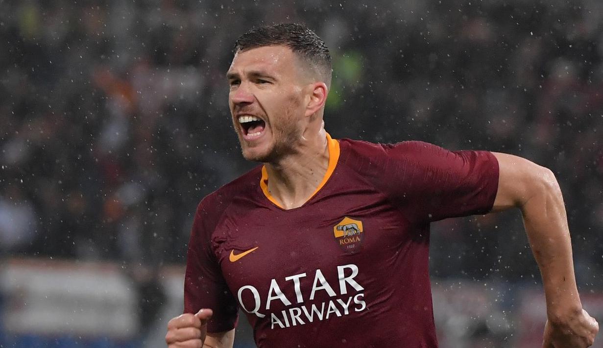 7. Edin Dzeko (AS Roma) – 5 gol dan 3 assist (AFP/Tiziana Fabi)