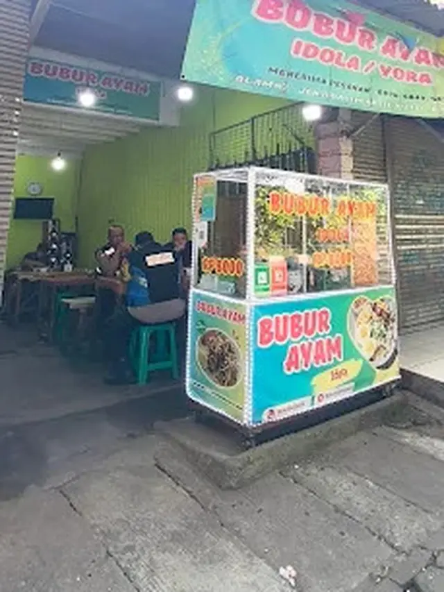 Bubur Ayam Idola