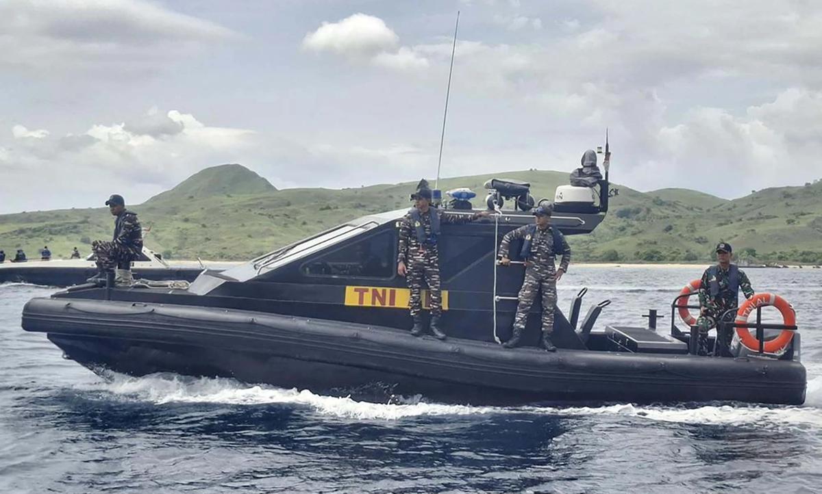 FOTO: Satu Korban Kecelakaan Kapal di Perairan Pulau Padar Ditemukan