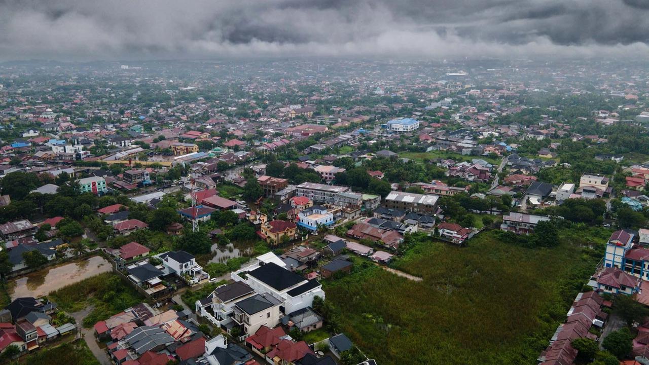 FOTO: Siklon Tropis Senyar Picu Hujan Ekstrem, Sejumlah Wilayah Aceh Mulai Terendam Banjir