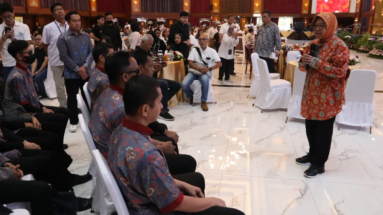 Mensos Risma Beri Penghargaan bagi 15 Perusahaan yang Pekerjakan Penyandang Disabilitas