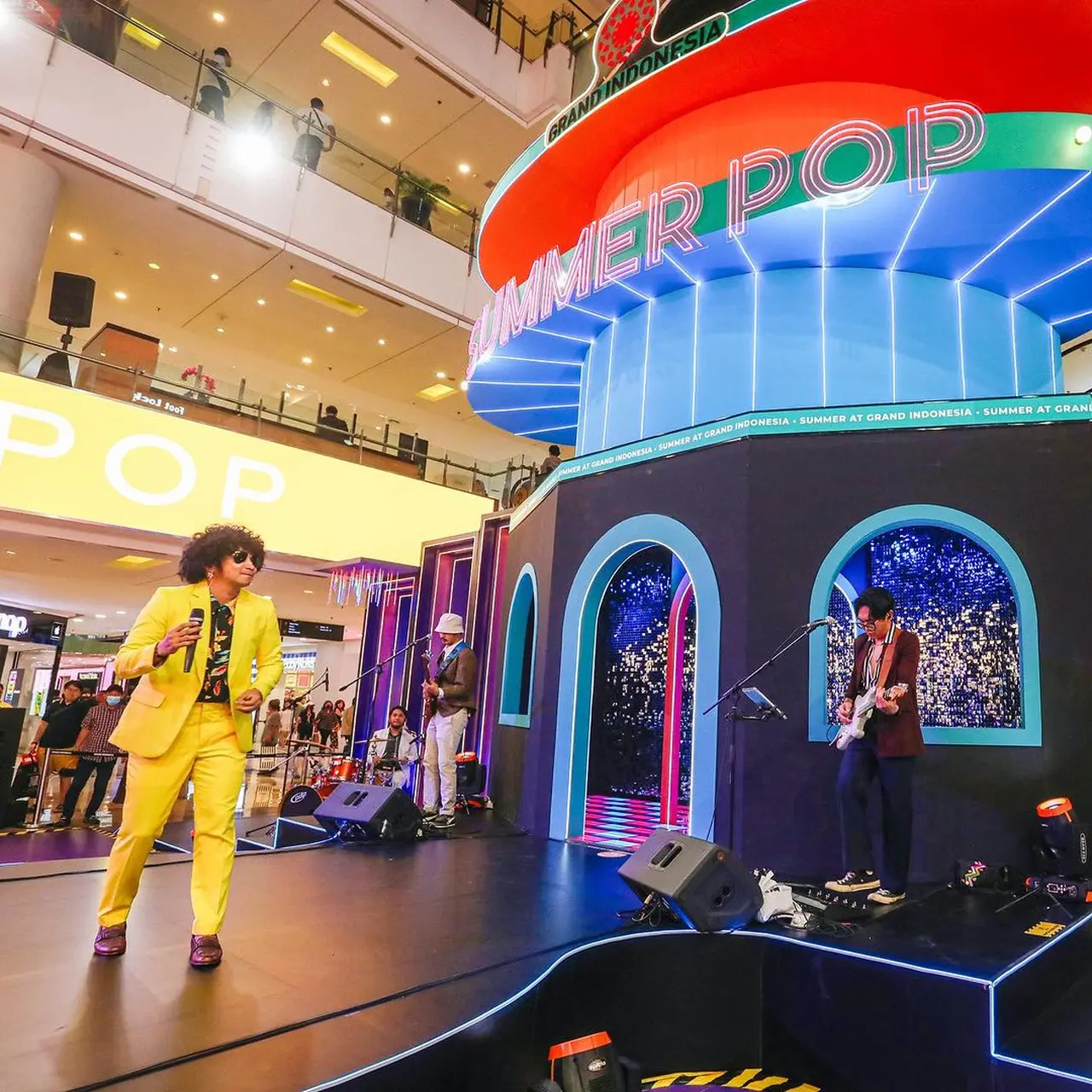 Indahnya Instalasi Seni Summer Pop 2023, Dimeriahkan Performa Musisi