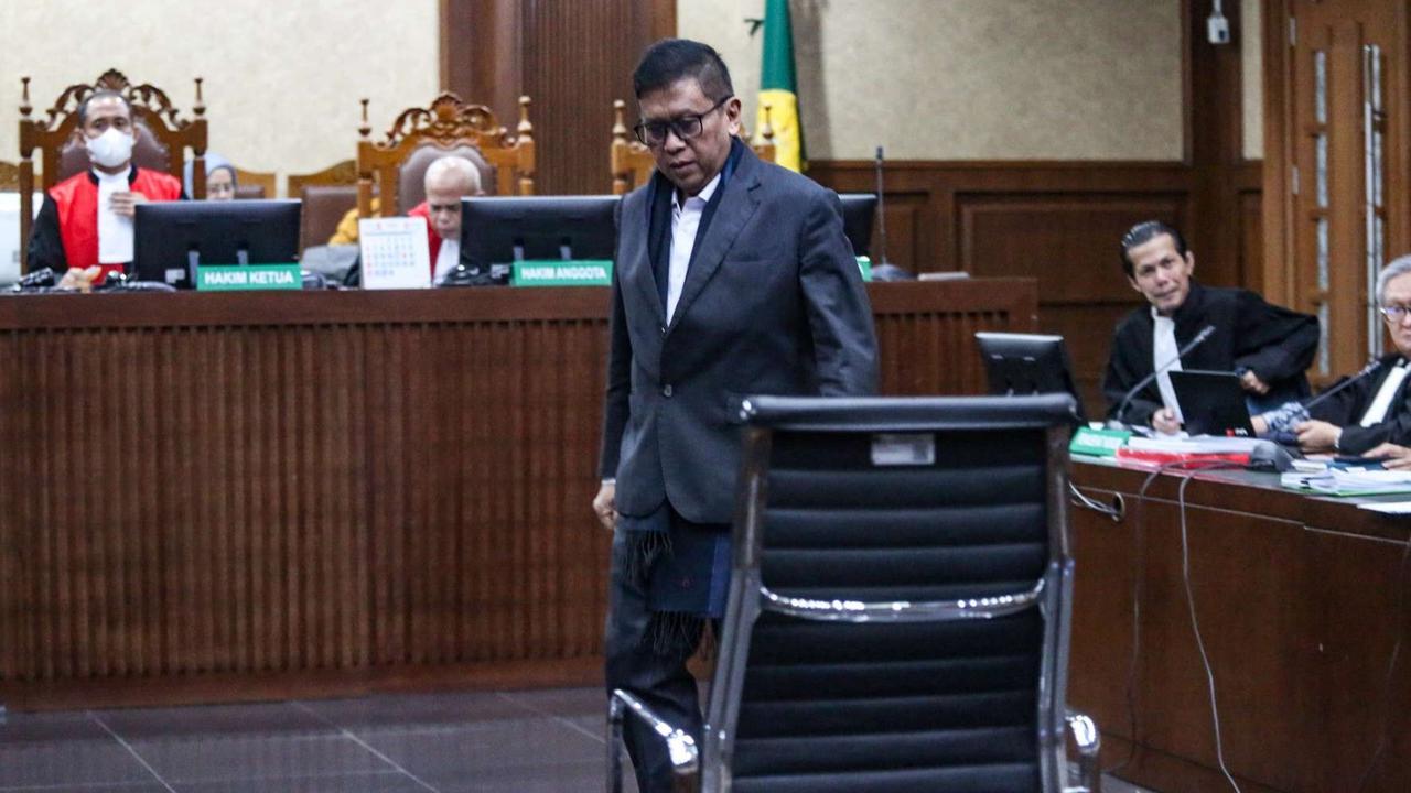 Hasto Jawab Penyidik KPK Rossa Purbo Soal Nomor Handphone Nama Sri Rejeki Hastomo: Itu Kan Asumsi