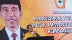 Plt Ketum DPP Partai Golkar, Idrus Marham saat memberi sambutan pembuka Mukernas Kosgoro 1957 di Jakarta, Selasa (12/12). Dalam sambutannya, Idrus meminta peserta Mukernas Kosgoro 1957 mendoakan Setya Novanto. (Liputan6.com/Helmi Fithriansyah)