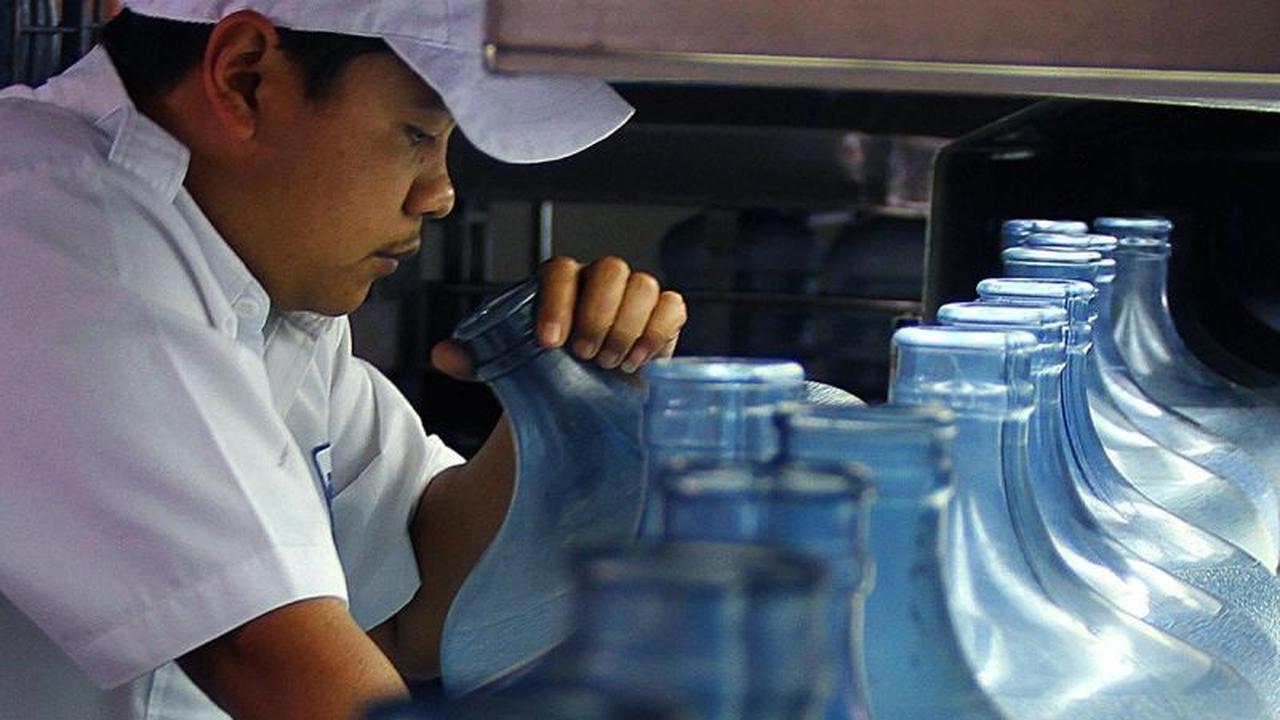 Tahukah Anda? Lebih dari 1.200 Depot Air Minum Padang Diimbau Rutin Periksa Kualitas untuk Keamanan Konsumen
