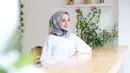 Terdapat tiga jenis usaha yang dijalankan Citra Monica di Bandung. Ketiga usahanya itu adalah toko hijab, butik dan juga studio pemasangan bulu mata palsu. Tak heran Citra Monica paham dengan konsep modis yang membuatnya tampil menawan di berbagai kesempatan. (Liputan6.com/Instagram/@citra_monica)
