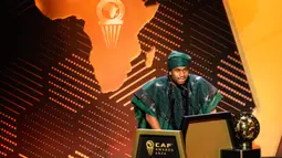 Sejak awal Lookman difavoritkan terpilih sebagai Pemain Terbaik Afrika 2024. Hattrick di final Liga Europa jadi salah satu modal kuat merebut penghargaan tersebut. (AP Photo/Mosa'ab Elshamy)