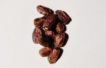 6 Jenis Kurma Terlezat untuk Takjil Ramadan, dari yang Manis Lembut hingga Kenyal Gurih