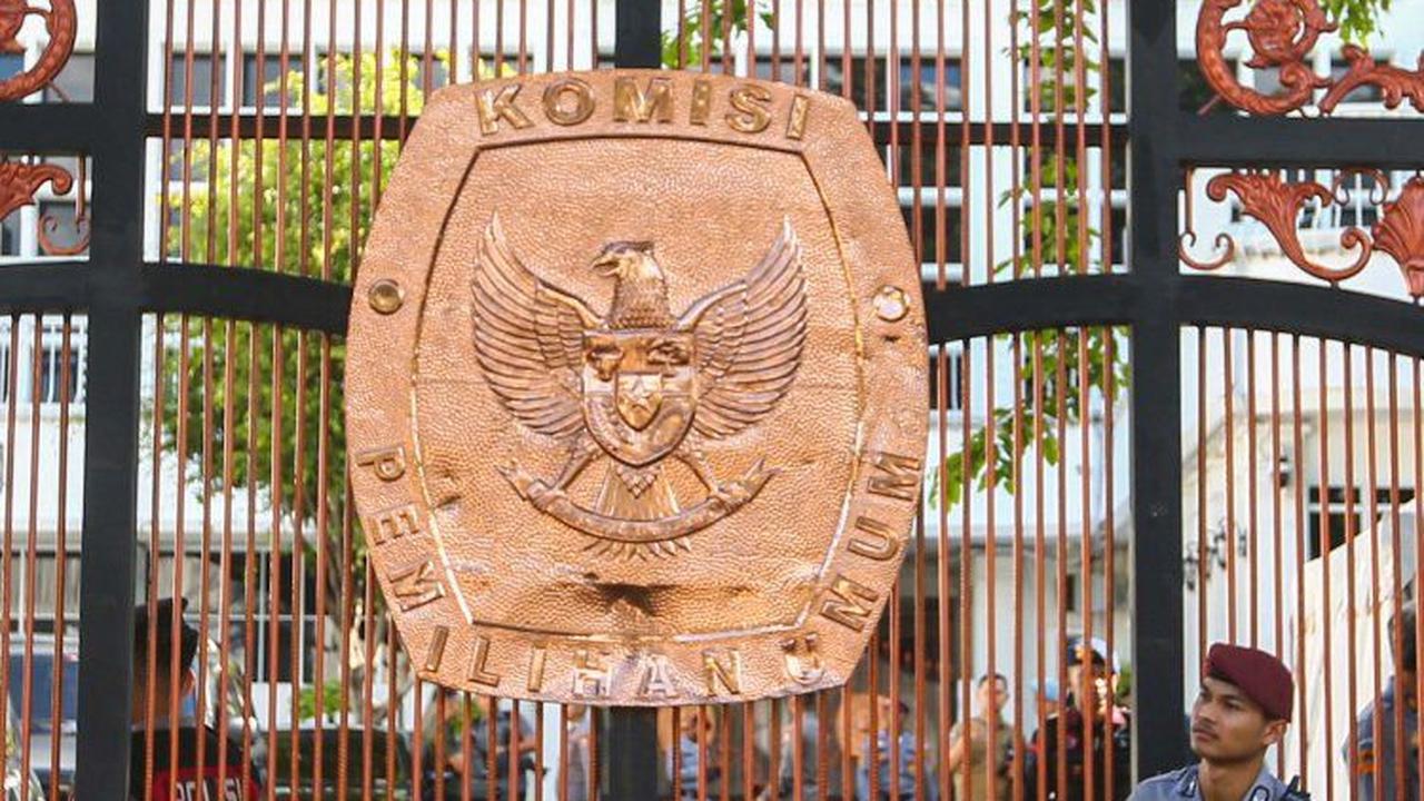 FOTO: Begini Suasana Gedung KPU Jelang Penetapan Hasil Pemilu 2024, Pasukan Brimob Disiagakan