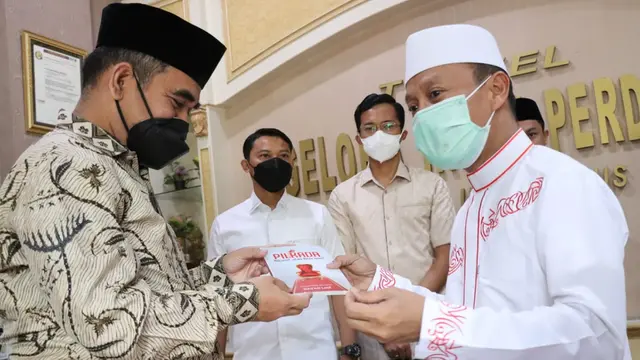Sekjen Gerindra Ahmad Muzani di Makassar