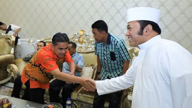 Bupati Lampung Selatan Zainudin Hasan bersama Bersama Tim Penilai LSS - UKS /M tingkat Nasional (Sumber: @bangzainhs)