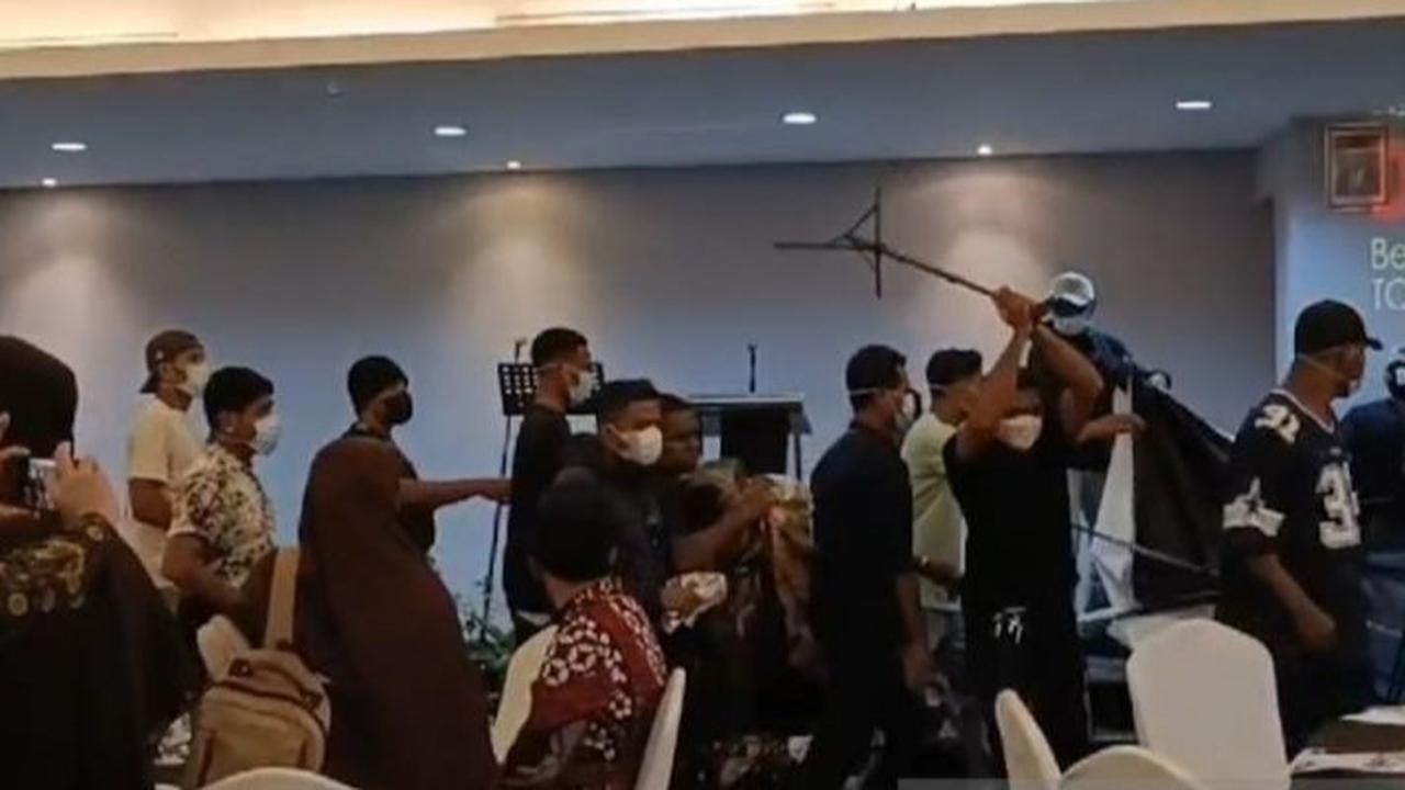 VIDEO: Tegas Jenderal Polisi Perintah Usut Preman Bubarkan Diskusi, Seret Kapolsek Diperiksa Propam