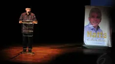 Cawapres Hatta Rajasa memberikan sambutan saat peluncuran buku di Taman Ismail Marzuki, Jakarta, Selasa (8/7/14). (Liputan6.com/Johan Tallo)