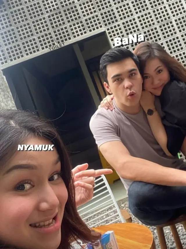 Dikabarkan Jadian, Ini 6 Momen Mesra Jennifer Eve dan Erdin Werdayana