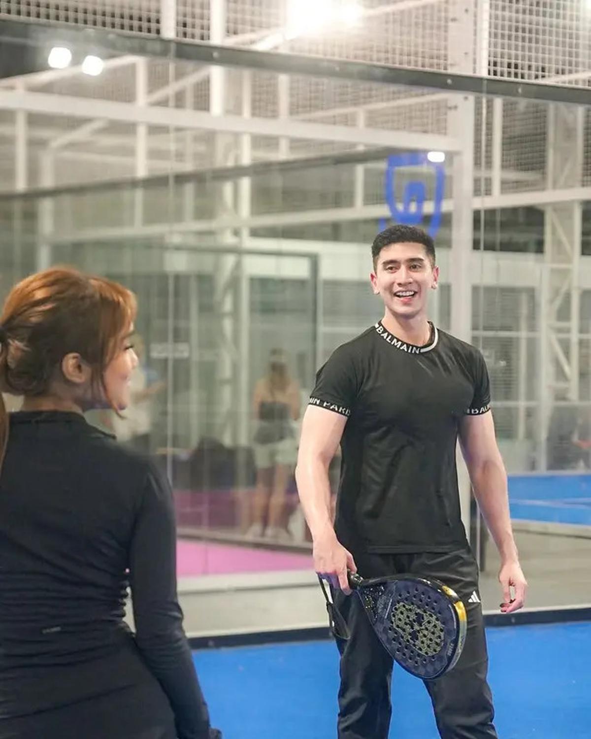 7 Potret Fuji dan Verrell Olahraga Bareng Shin Tae-yong, Diajari Tren Velocity