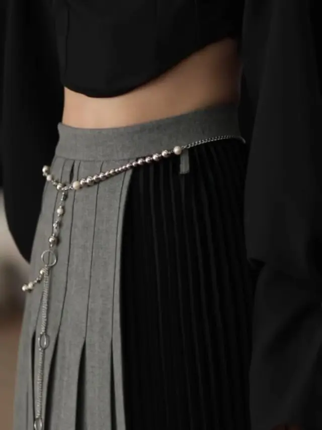 Kala Ready to Wear Berpadu dengan Couture dalam Koleksi Kolaborasi Hian Tjen dan Josephine Anni