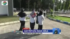 Hari pertama masuk kantor usai libur panjang Natal dan tahun baru diwarnai dengan para aparatur sipil negara (ASN) yang datang terlambat.