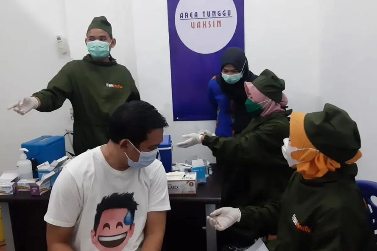 Percepat Herd Immunity, BRI Peduli Salurkan 1.500 Dosis Vaksin untuk Generasi Muda