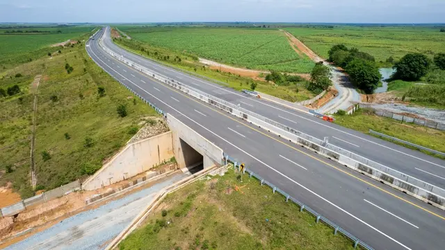 Jalan Tol Trans Sumatera (JTTS) ruas Tol Simpang Indralaya-Prabumulih yang dibangun Hutama Karya. (Dok Hutama Karya)
