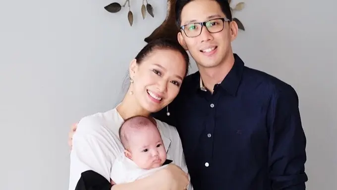 Berusia 3 Bulan, Ini 7 Potret Gemas Baby Ariel Putri Yuanita Christiani