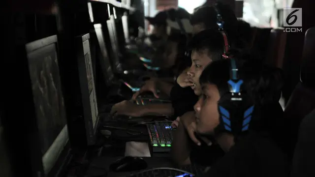 Kecanduan Game Online Ancam Perkembangan Anak