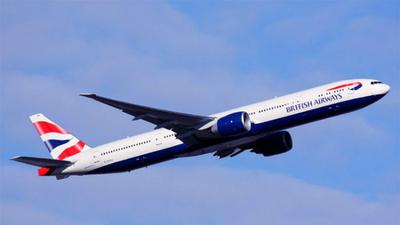Turun 28 Ribu Kaki di Atas Irlandia, Pesawat BA London–Chicago Putar Balik