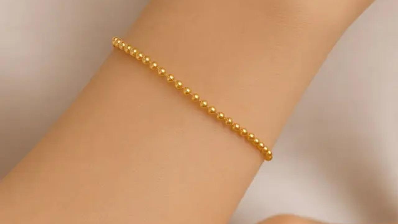 7 Model Gelang Emas Rantai Kecil yang Simple Tapi Elegan, Anggun Tanpa Berlebihan