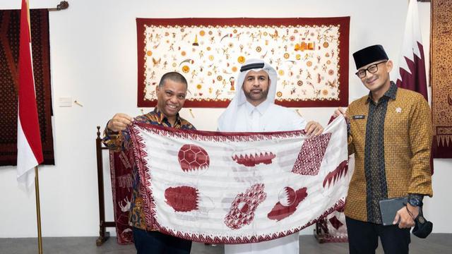 Pembukaan Pameran Batik di Qatar