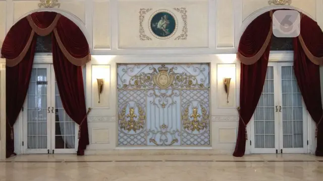 Pemberani Namun Dekat Pejabat