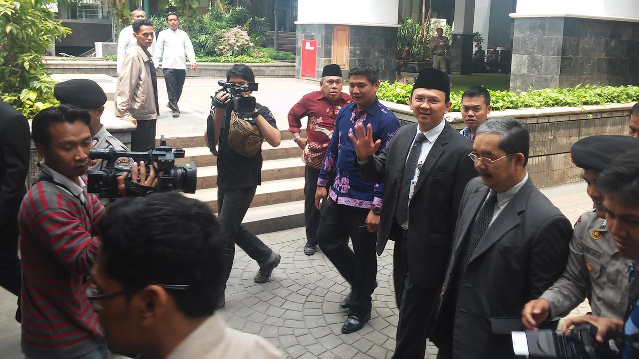 Teriakan Dukungan DPRD DKI untuk Gubernur Ahok