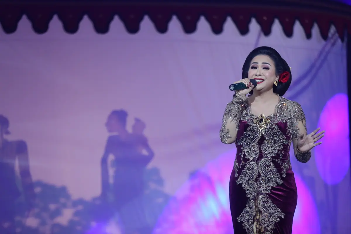 [Bintang] Sundari Soekotjo
