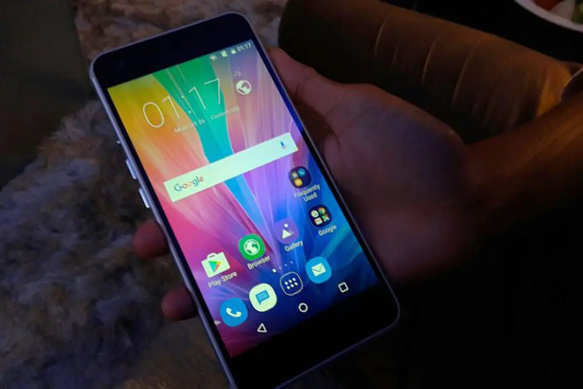Smartphone Luna